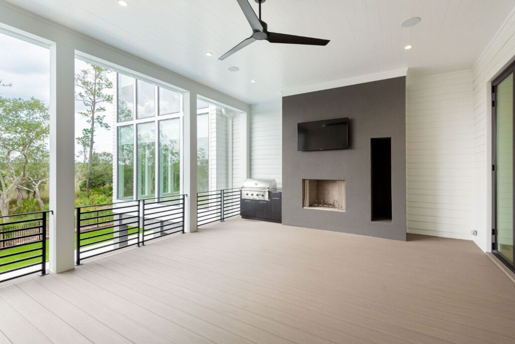 Charleston Outdoor Flatscreen